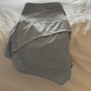 Lululemon Speed Up short high-rise (4”)